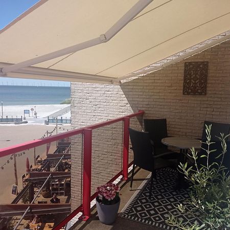 Appartement Ijsselmeer Makkum Strand Bagian luar foto